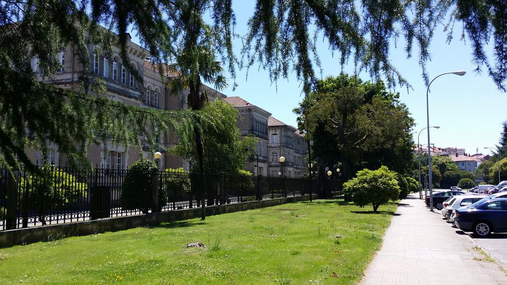 Piso De 3 Habitaciones, Con Garaje Incluido, A 1500 Metros De La Catedral Σαντιάγο ντε Κομποστέλα Εξωτερικό φωτογραφία