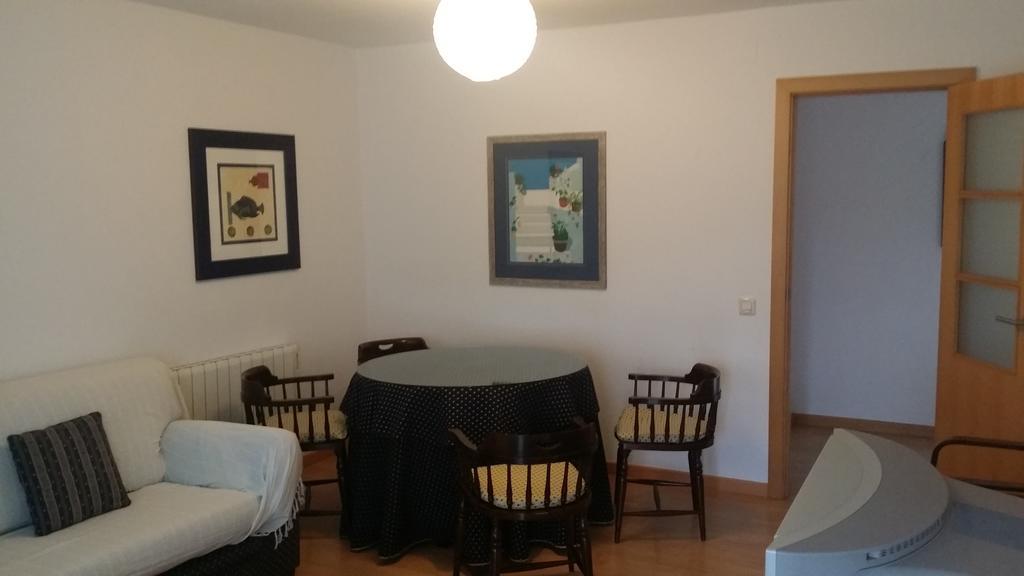 Piso De 3 Habitaciones, Con Garaje Incluido, A 1500 Metros De La Catedral Σαντιάγο ντε Κομποστέλα Εξωτερικό φωτογραφία