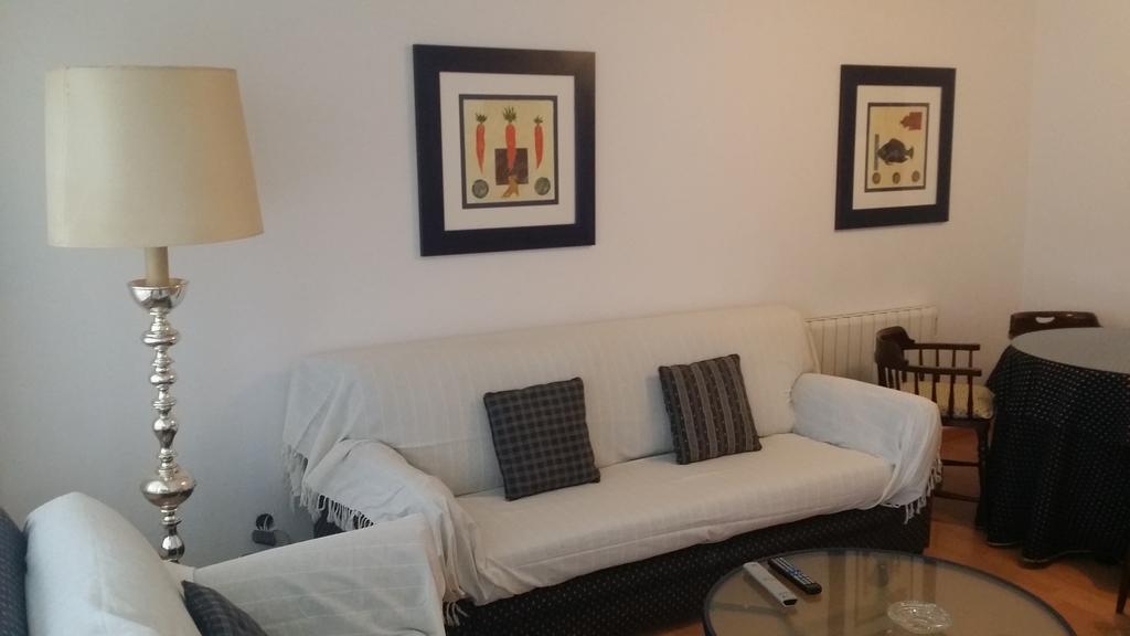 Piso De 3 Habitaciones, Con Garaje Incluido, A 1500 Metros De La Catedral Σαντιάγο ντε Κομποστέλα Εξωτερικό φωτογραφία